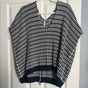 Free people oversized Black and White Knit tunic